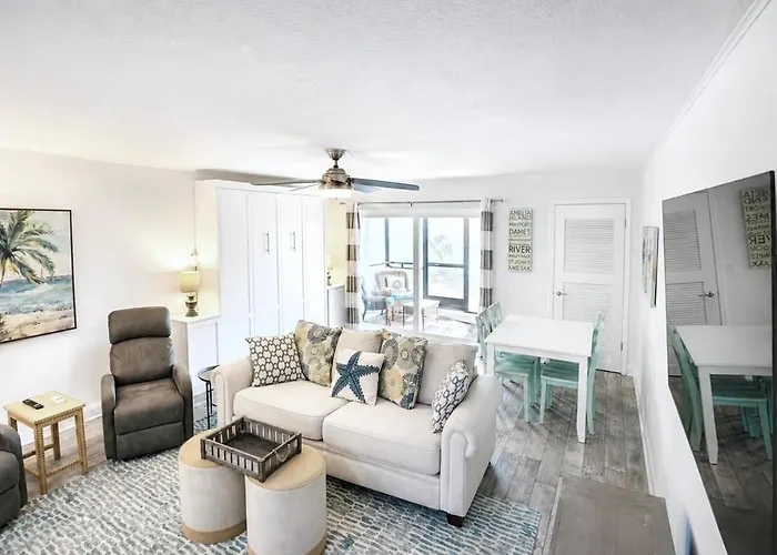 Sawgrass Beach Club Walk To Beach - King - 1St Floor